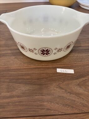 Pyrex Town and Country 475